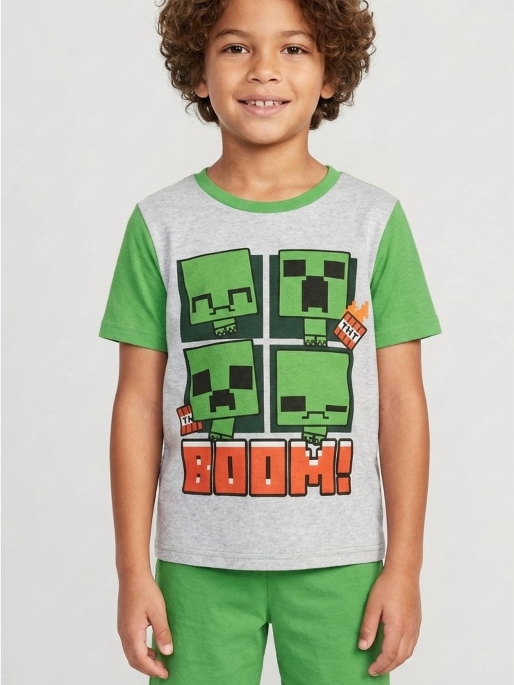 Boys' 2-Piece Minecraft Creeper "BOOM!" Pajama Set - Picture 2 of 5